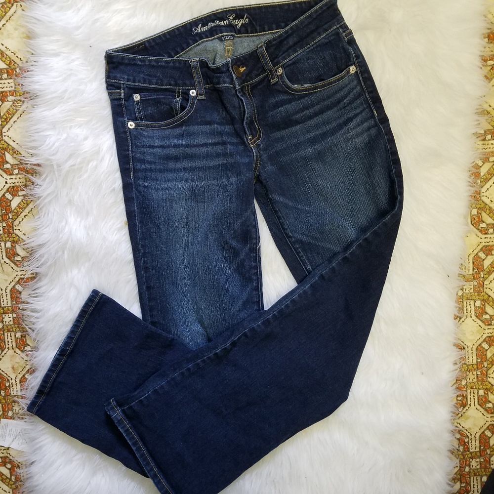 American Eagle Boyfriend Jean's Size 8 Blue